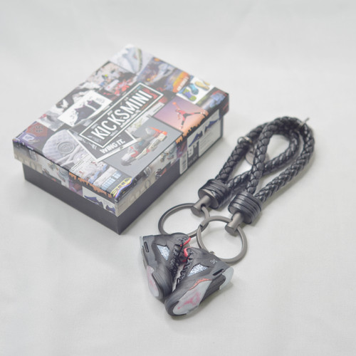 Air Jordan 5 "SUP" Black 3D Sneaker Keychain