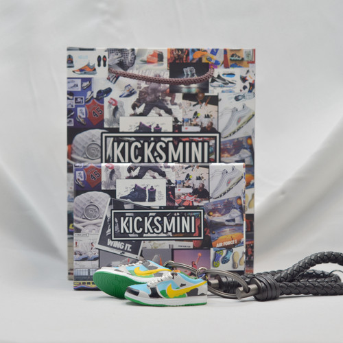 SB Dunk Low " Ben & Jerry's Chunky Dunky" 3D Sneaker Keychain