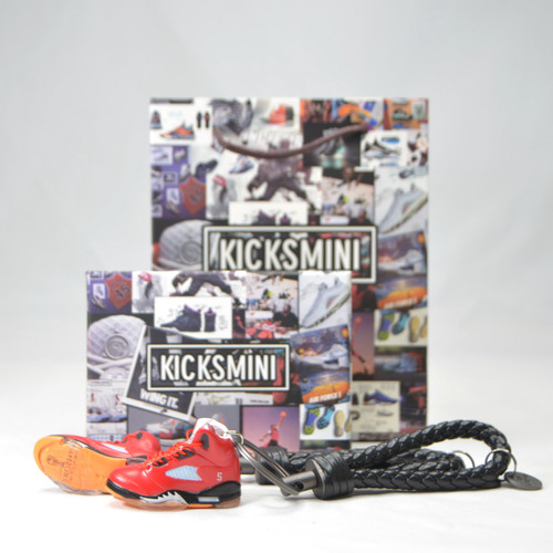 Air Jordan 5 Trophy Room University Red (F&F) 3D Sneaker Keychain