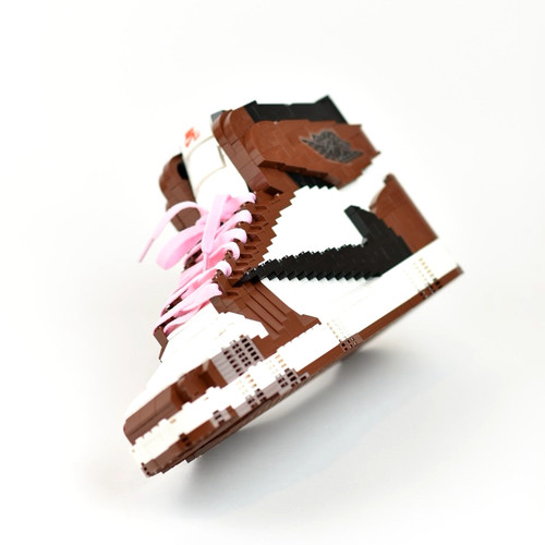 Extra Large AJ1 Travis Scott LEGO/Bricks/Block 3D Sneakers with Shoelaces